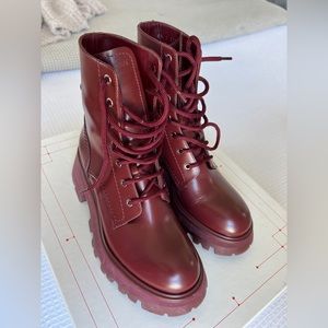 ALEXANDER MCQUEEN Tread Lace up boot